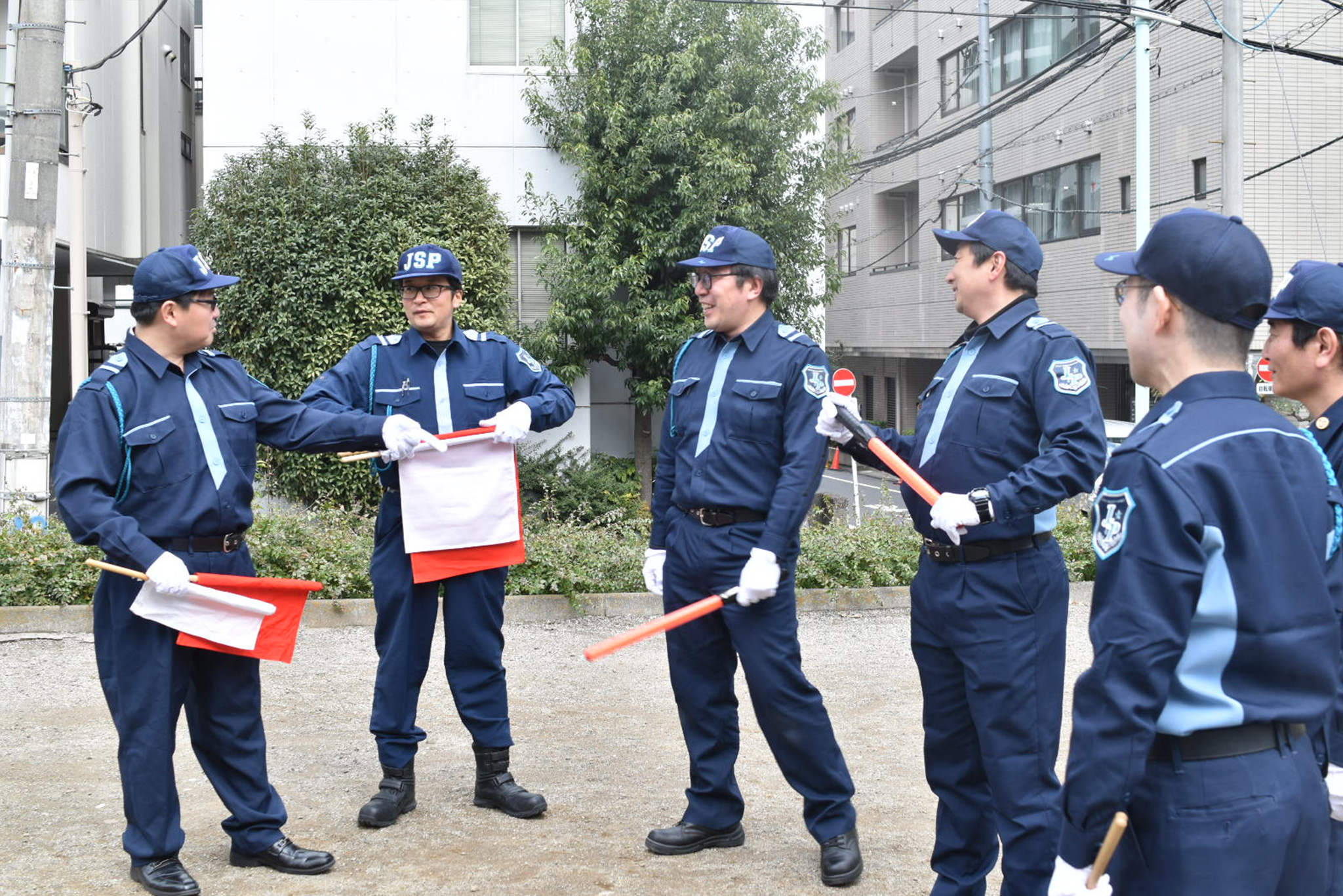 スタッフ紹介1-2