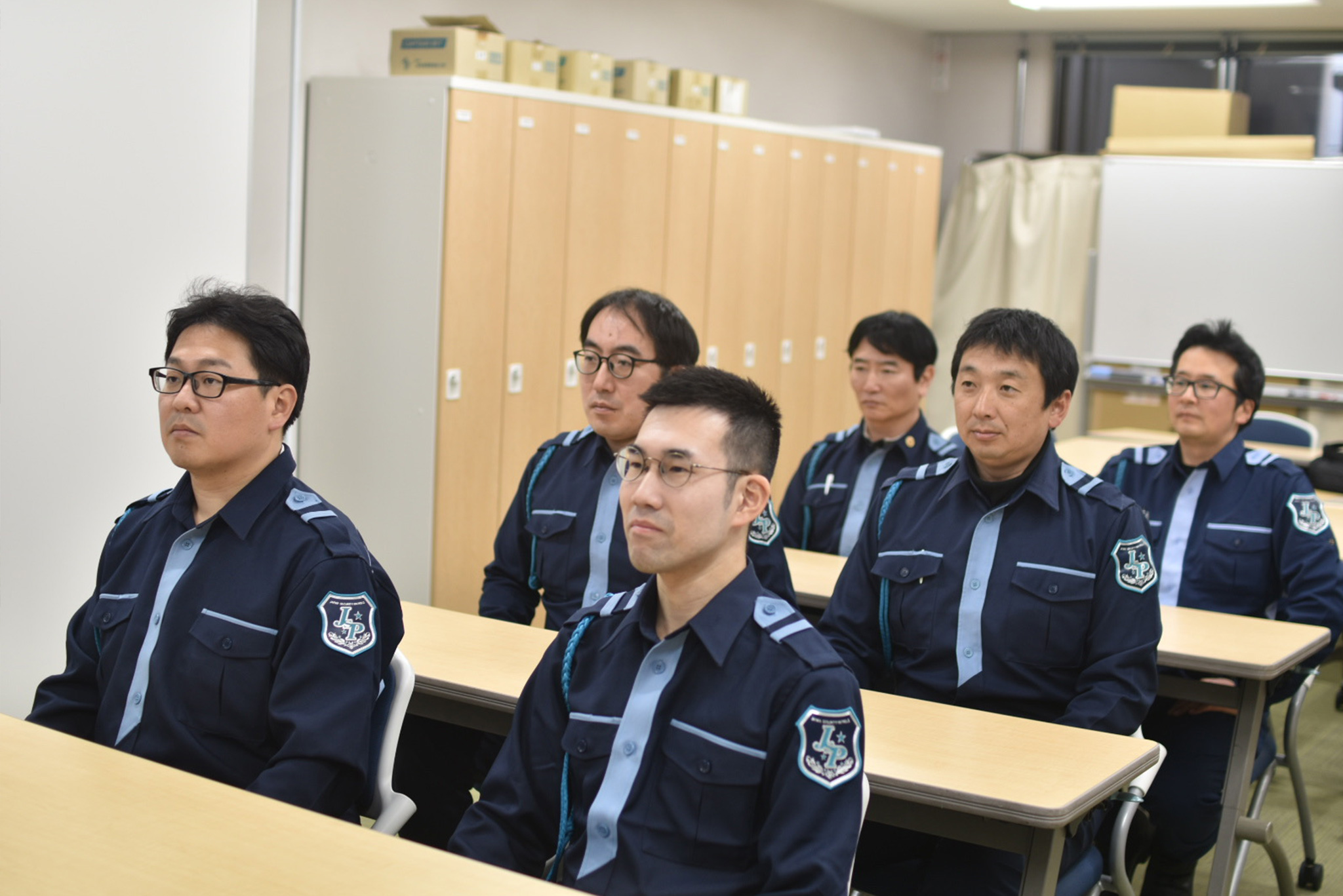 スタッフ紹介2-2